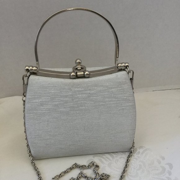 ALDO Small Silver Handbag Chain or Handle Prom Gala Formal 5" across x 4" - Picture 8 of 13